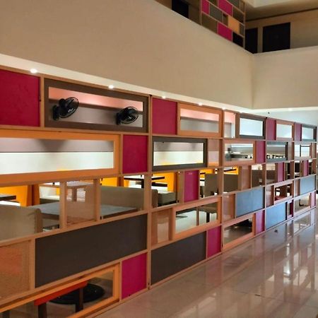 Hotel Sai Nidhi Executive-Mindspace Airoli ナビムンバイ エクステリア 写真