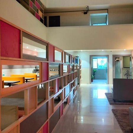 Hotel Sai Nidhi Executive-Mindspace Airoli ナビムンバイ エクステリア 写真